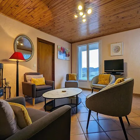 Avec Terrasse Privative Et Jardin Fleuri A Saugues, Inclus - Fr-1-582-90 펜션